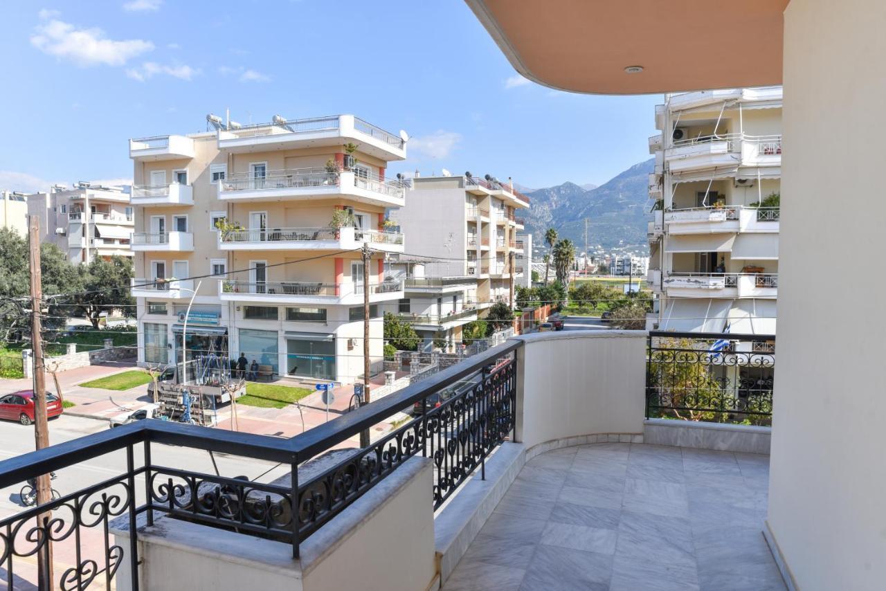 Kaliroon Seaside Apartment Kalamata Exterior foto